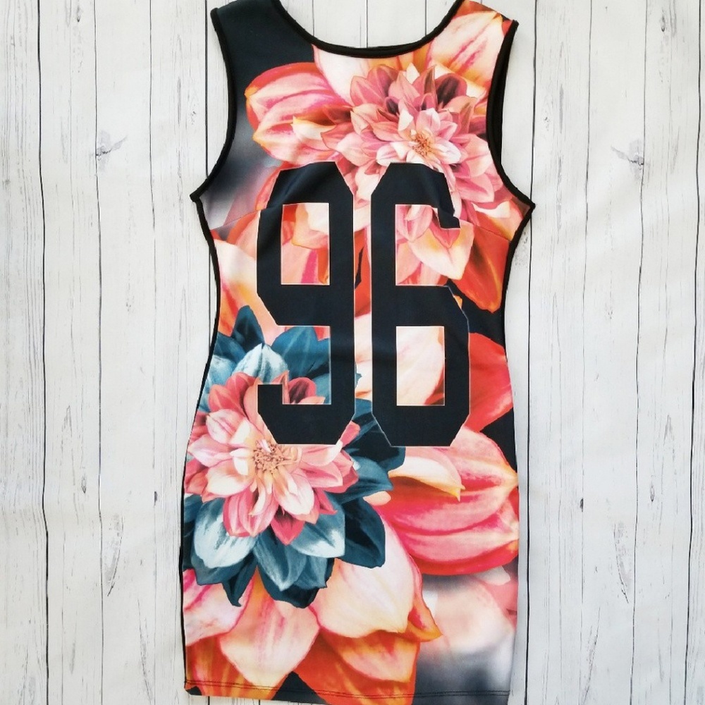 🌹 Forever 21 (L) 96 Logo Flower Jersey Dress - Picture 2 of 7